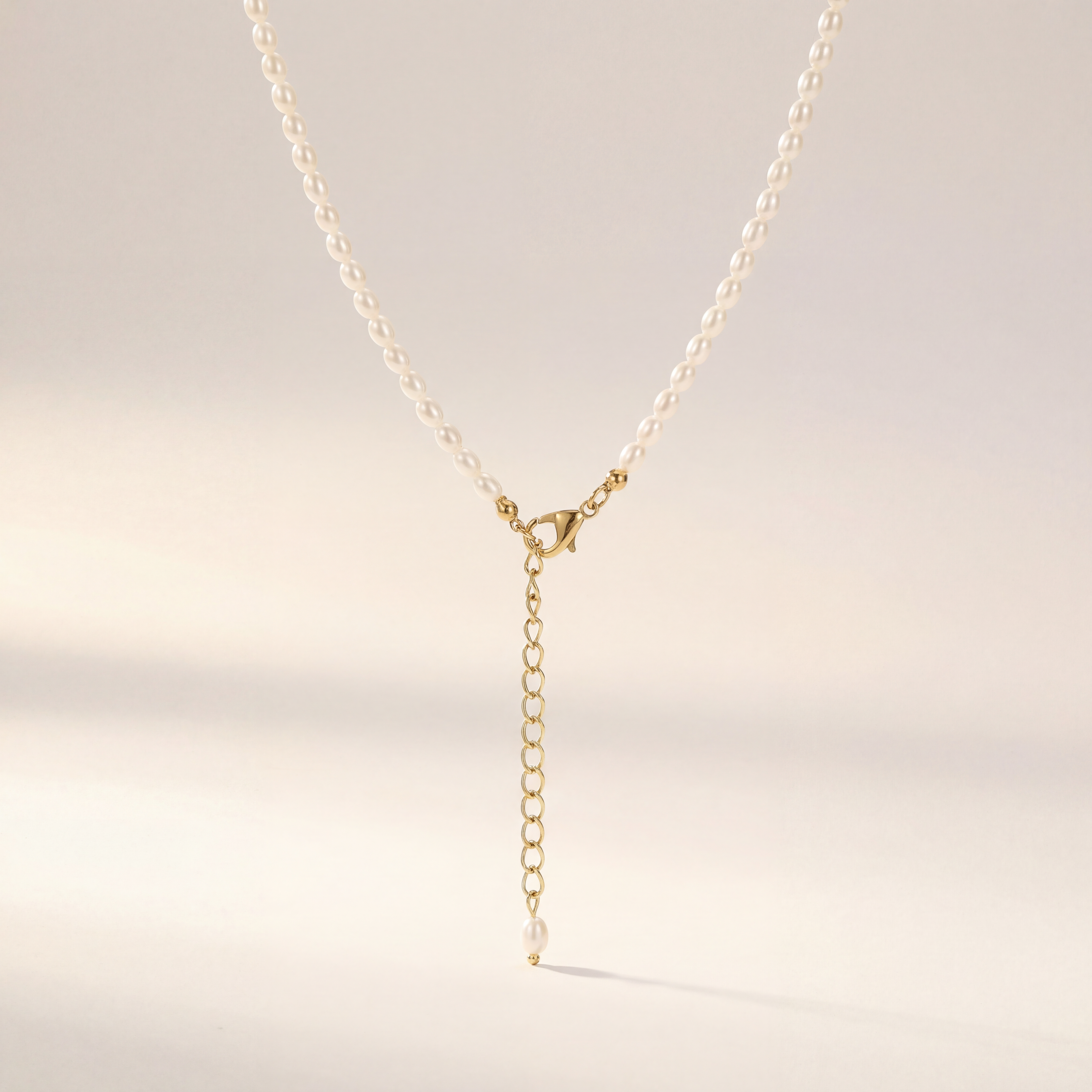 Weiße Perlenkette Choker