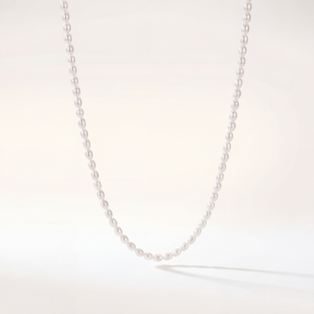 Weiße Perlenkette Choker