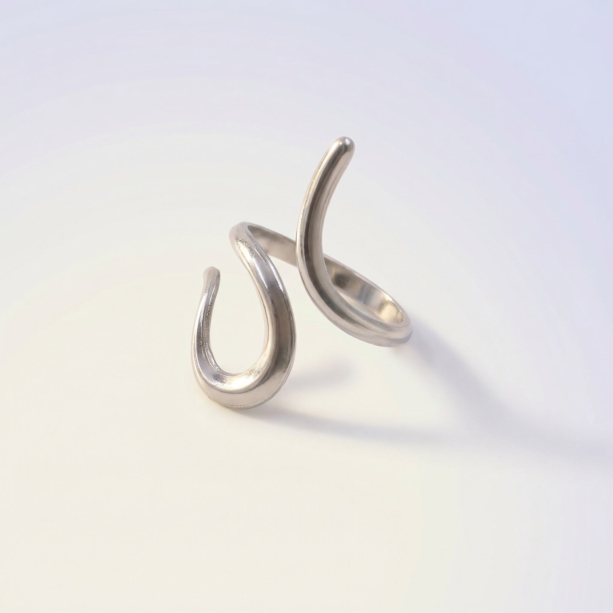 Geschwungener High Tide Ring