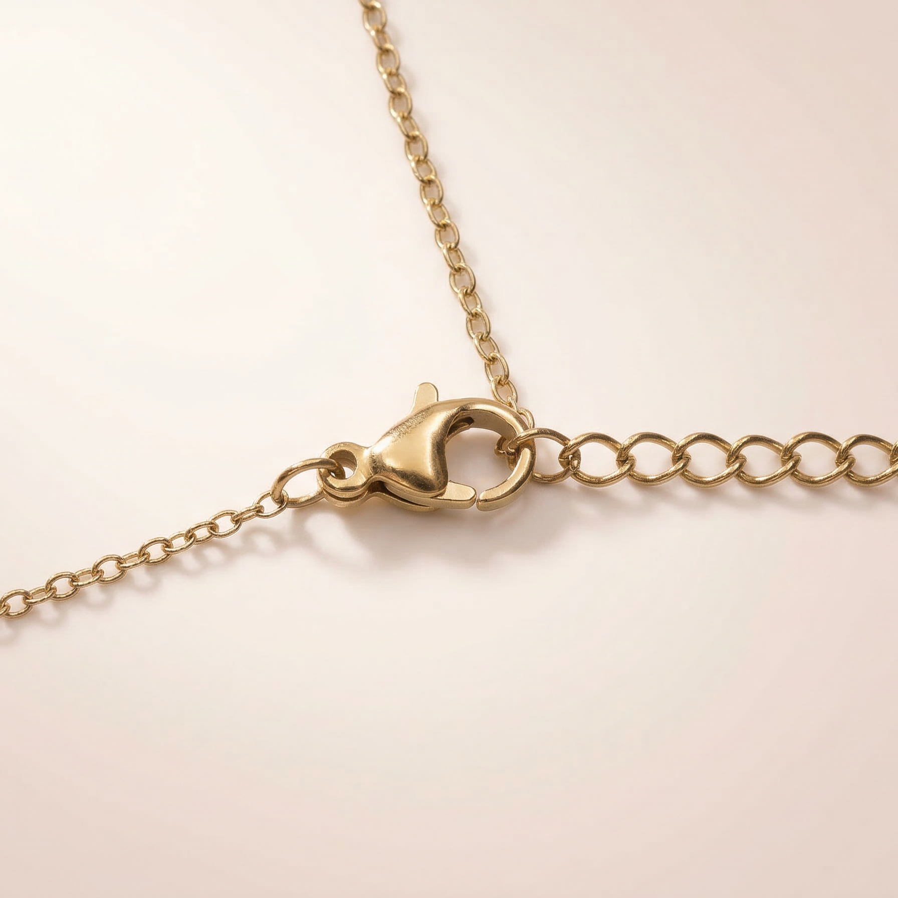 Floral Coin Emaille Kette