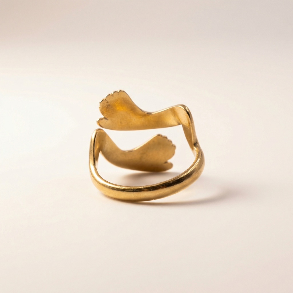 Hug To Go Ring