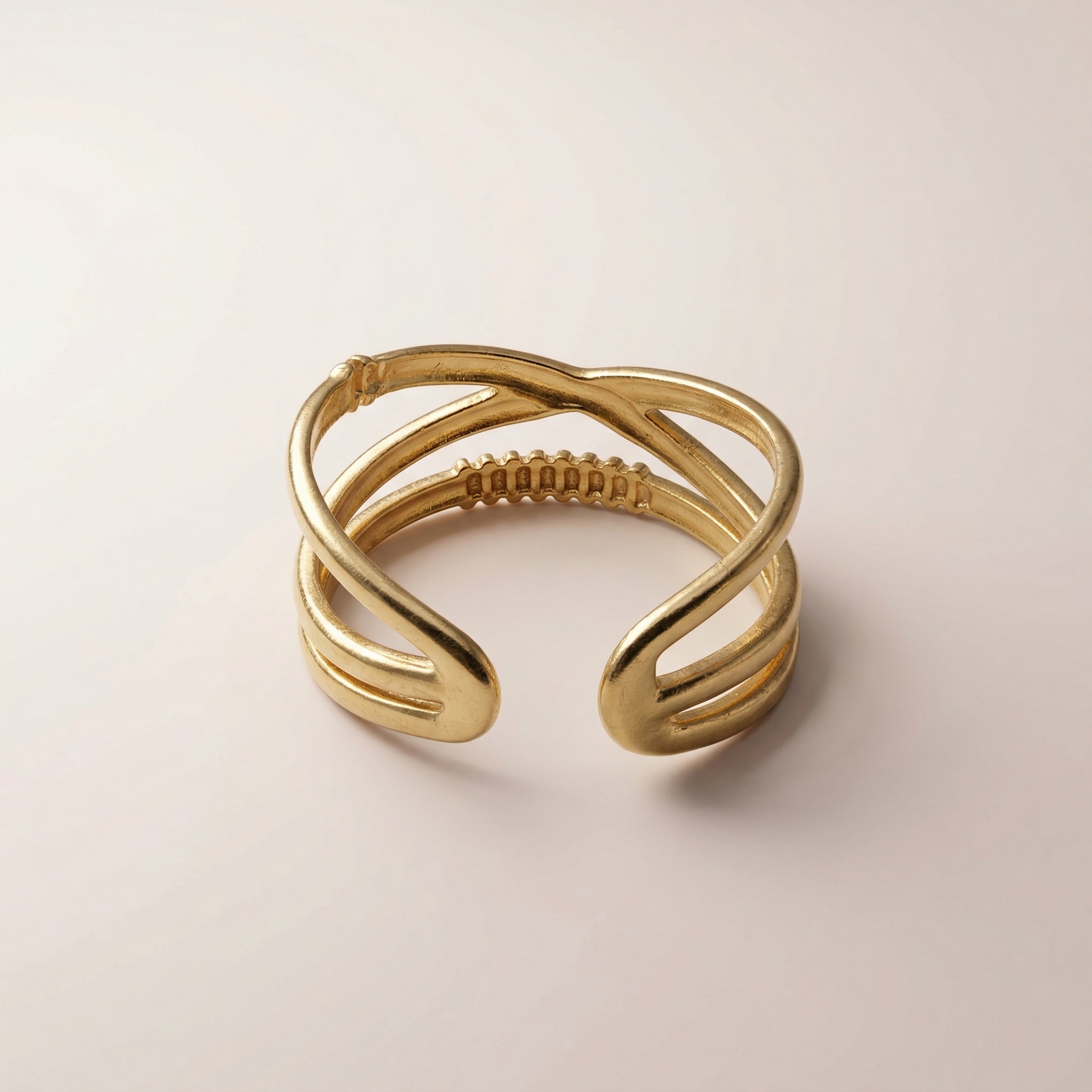 Dreifachschleife Cuff Ring