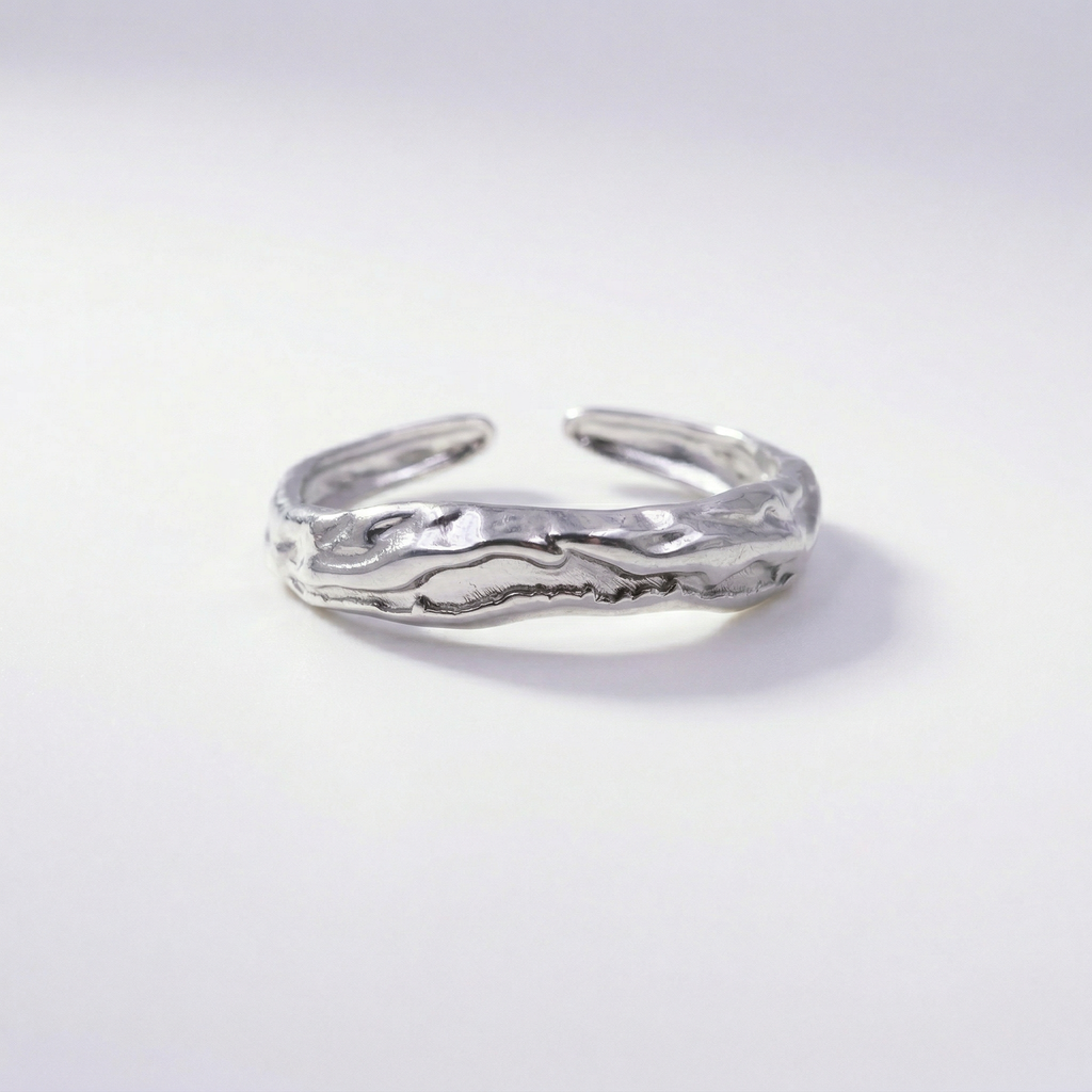 Schmaler Crumple Ring
