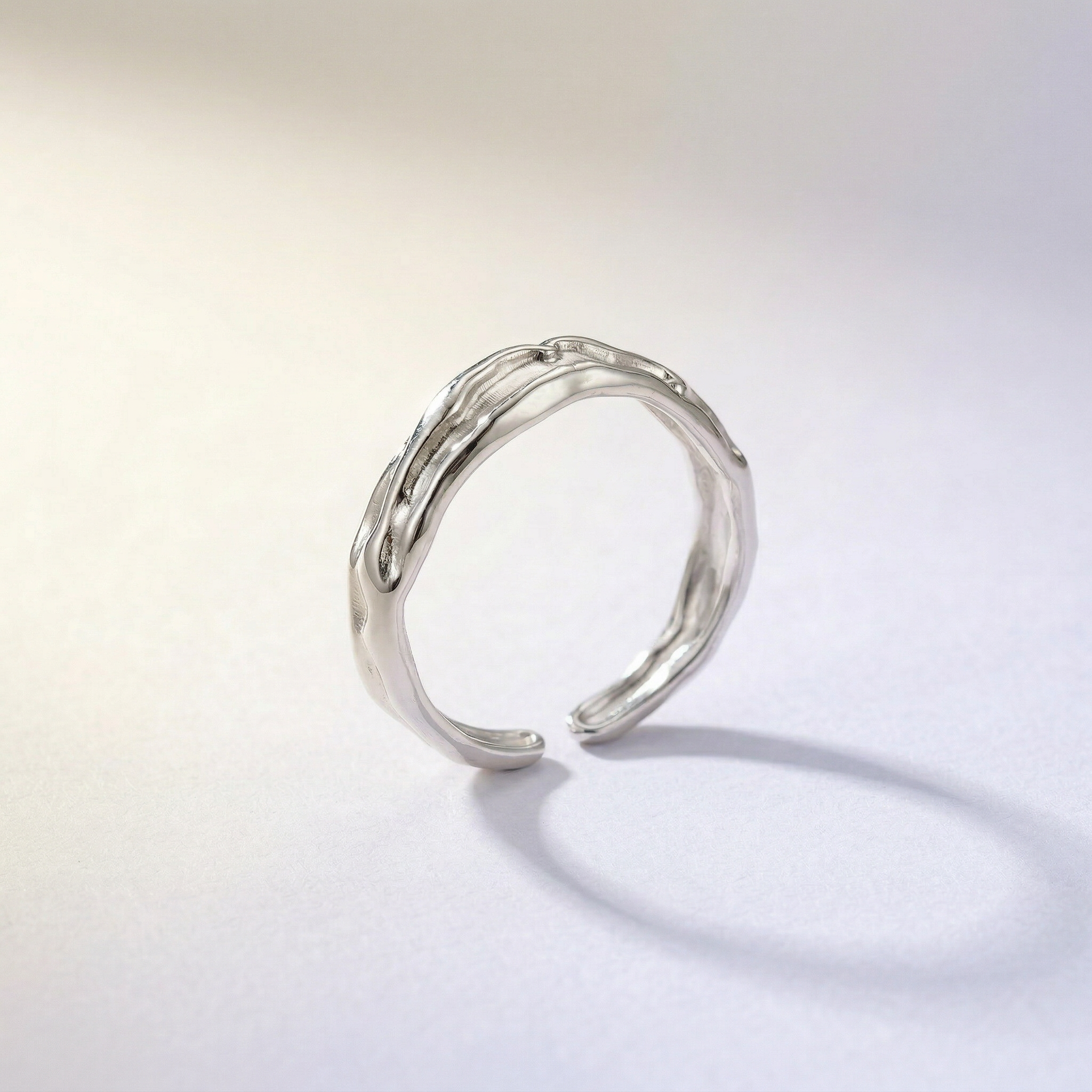 Schmaler Crumple Ring