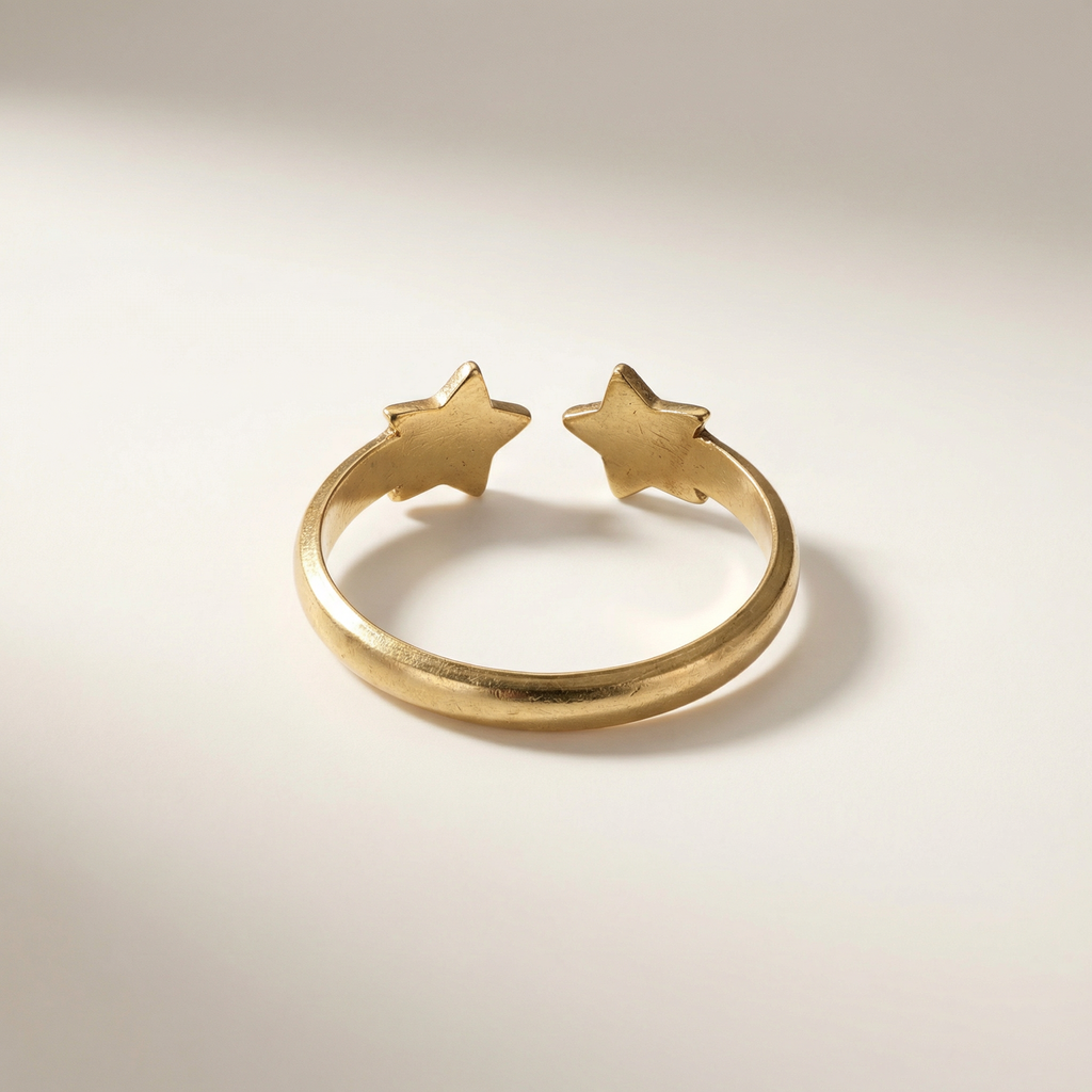 Sternchen Cuff Ring