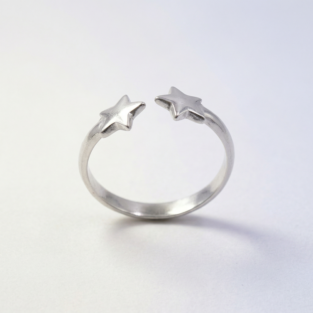 Sternchen Cuff Ring