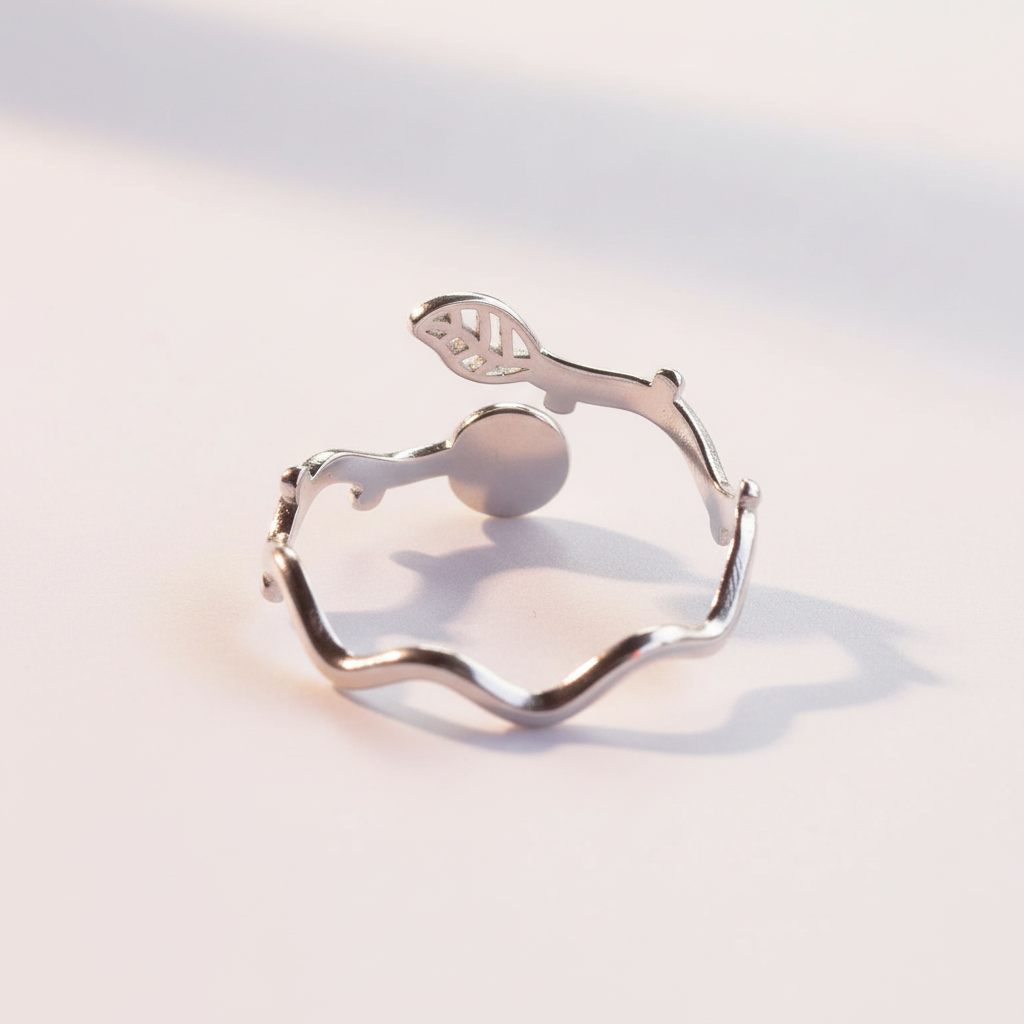 Dornenranken Ring