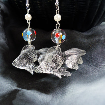 Transparente Fisch Ohrhänger 90er Jahre