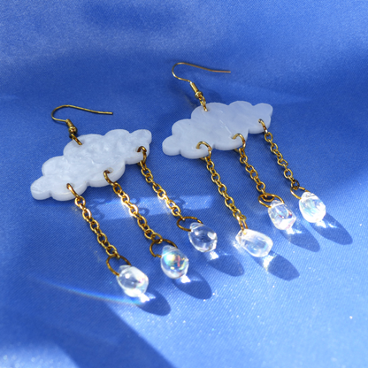 Kleine Wolke Ohrringe mit Tropfen