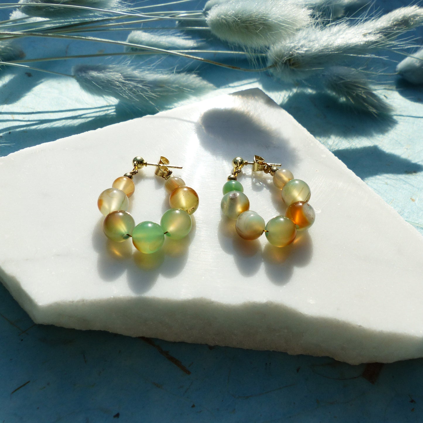 Ohrringe mit Achatperlen und Edelstahlsteckern