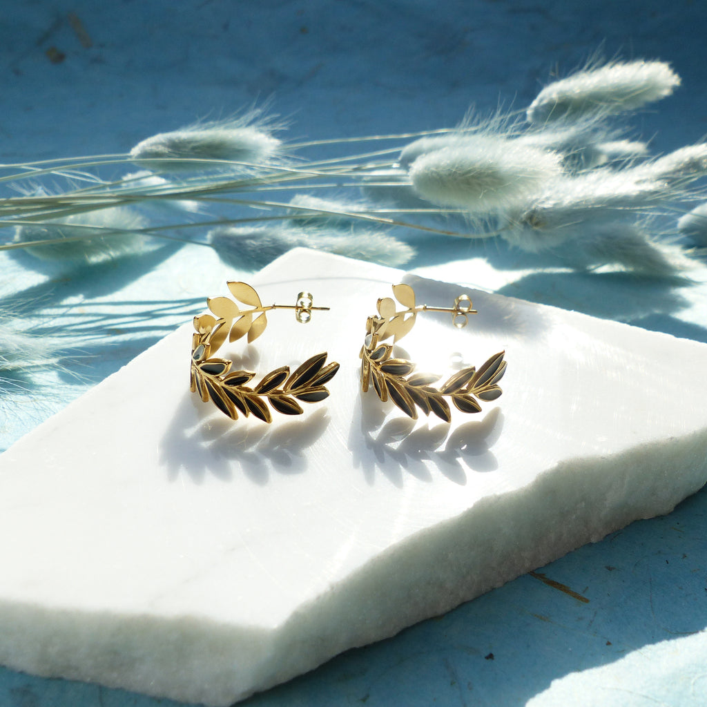 Schwarzer Blätterkranz Creolen