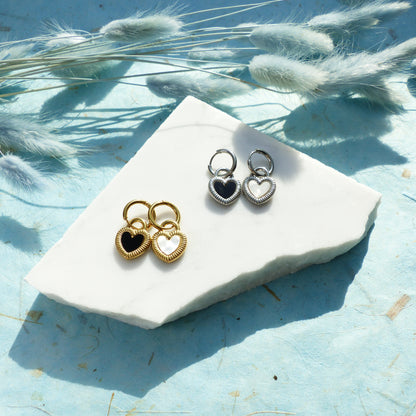 Herzförmige Ohrringe in Gold und Silber mit Wechselseite aus Edelstahl