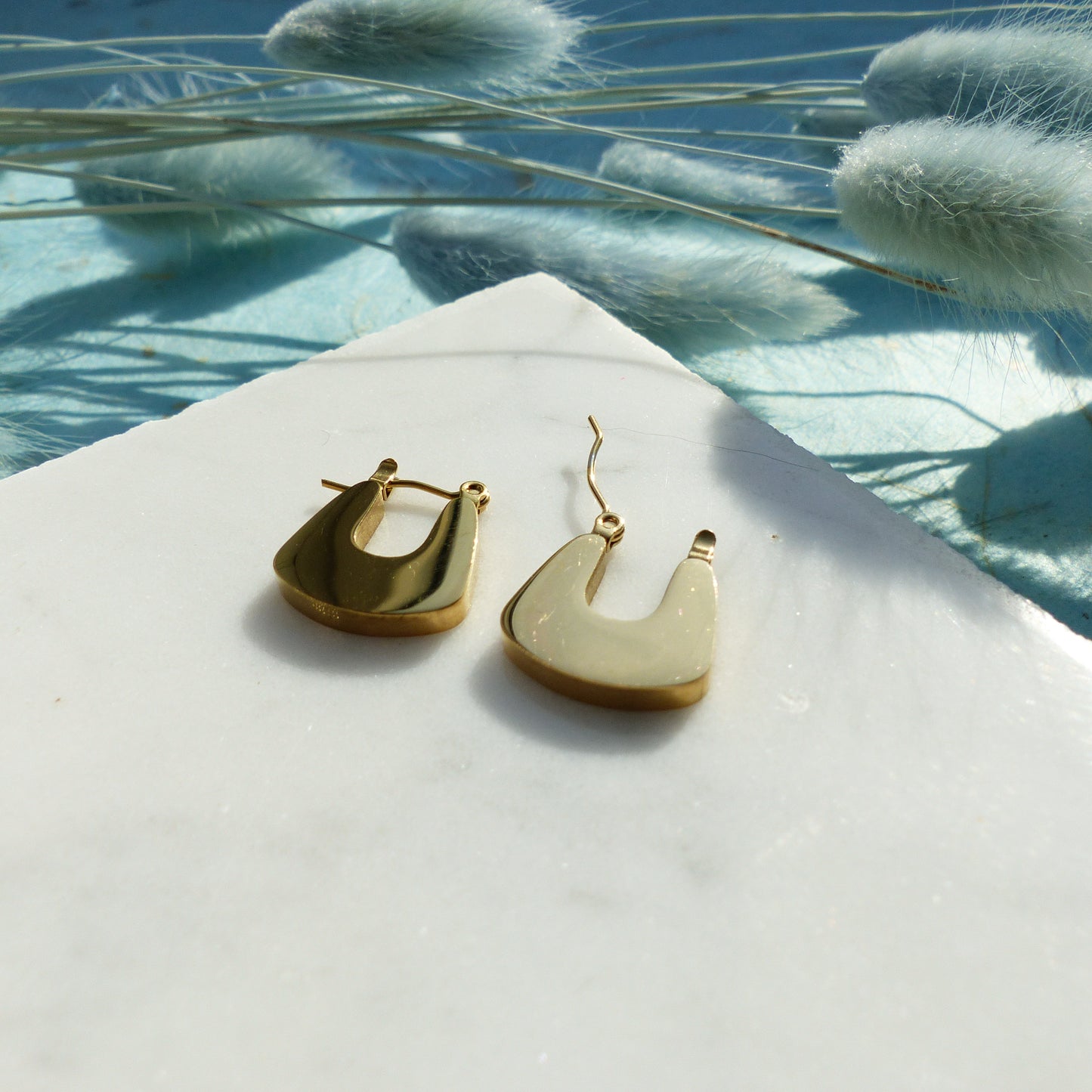 Minimalistischen Bogen-Ohrringe aus Edelstahl