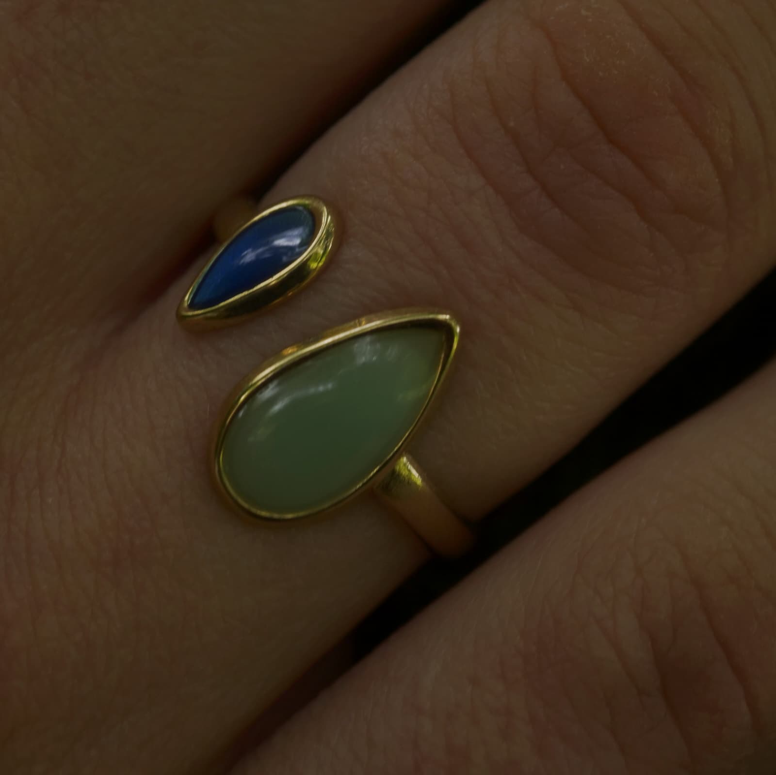 Grüner & Blauer Tropfen Ring