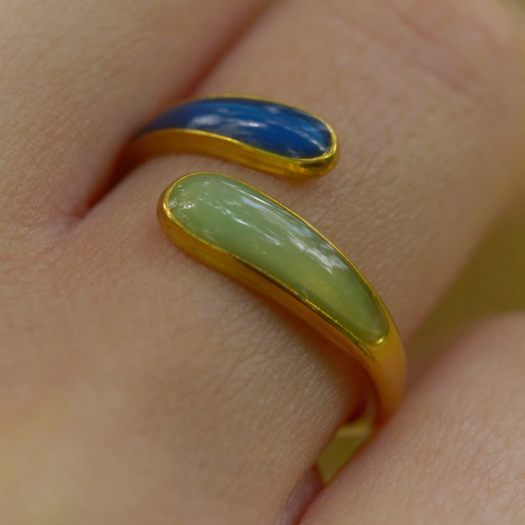 Blau Grüner Farbtropfen Ring